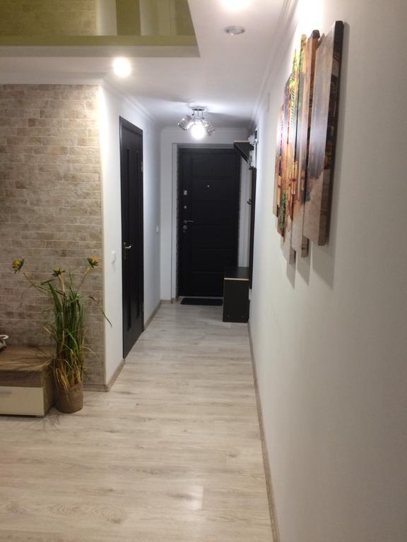 Apartment on Pyrohova 25 Vinnytsja Buitenkant foto